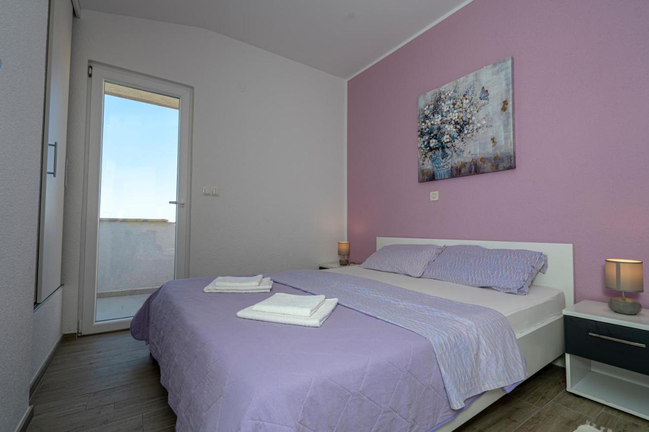 Seaview & Balcony Apartment Petra Jadrija Eksteriør bilde